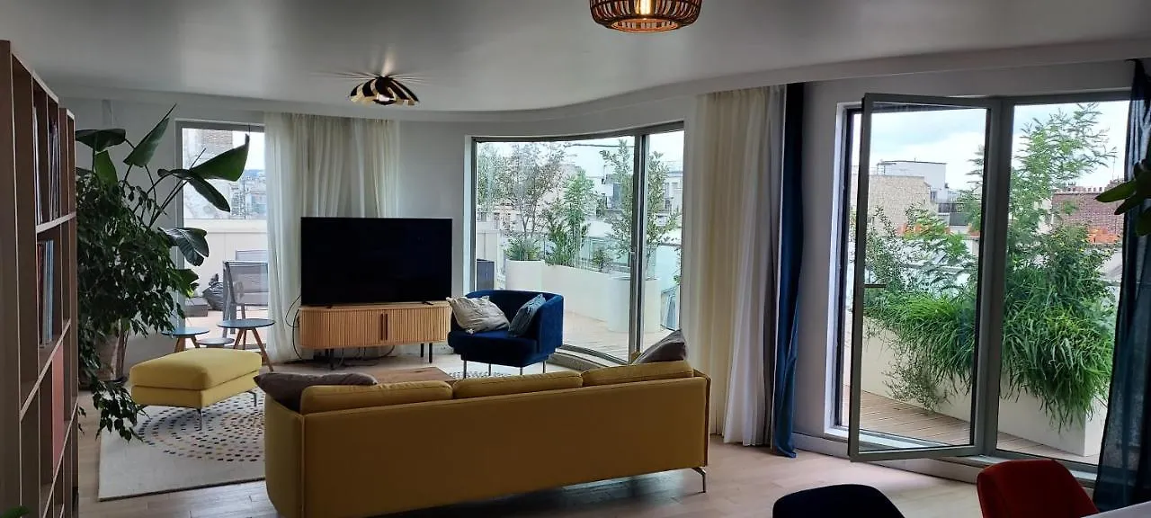 150M2 Apartment And A 45M2 Terrace At 8Th Floor With Air Conditioning Paris France