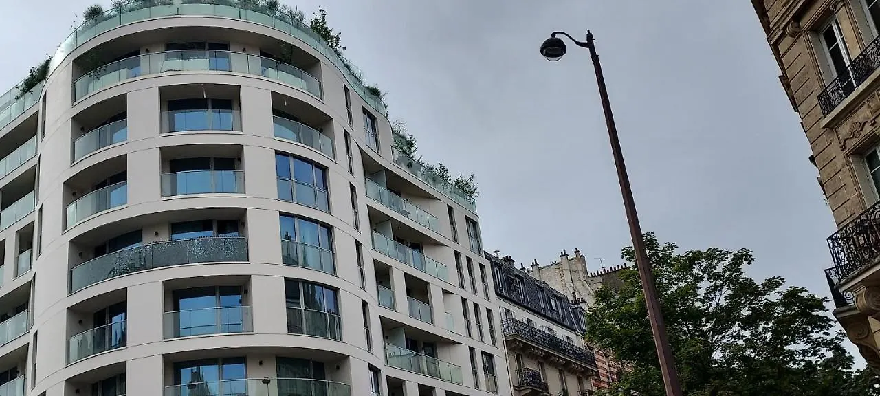 150M2 Apartment And A 45M2 Terrace At 8Th Floor With Air Conditioning Paris France