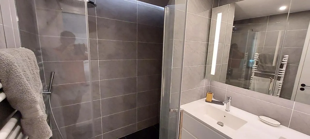 150M2 Apartment And A 45M2 Terrace At 8Th Floor With Air Conditioning Paris