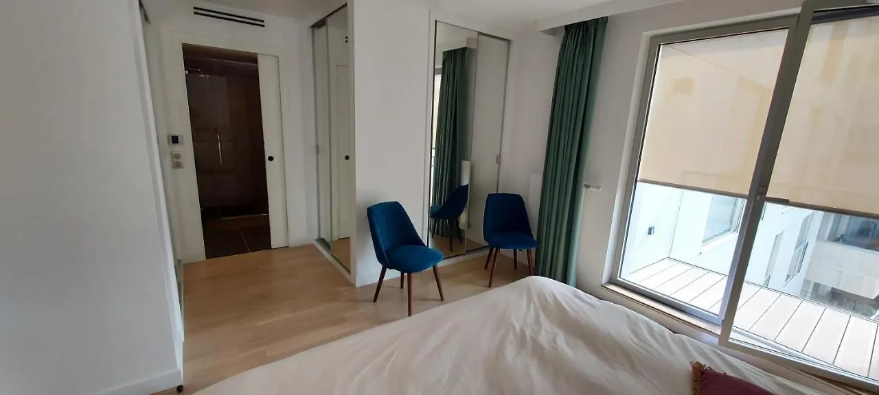 150M2 Apartment And A 45M2 Terrace At 8Th Floor With Air Conditioning Paris